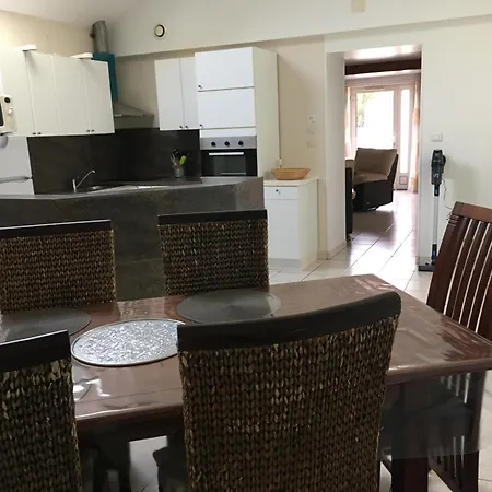 Superbe Maisonnette A 550 M De La Gare De Appartement Vertou